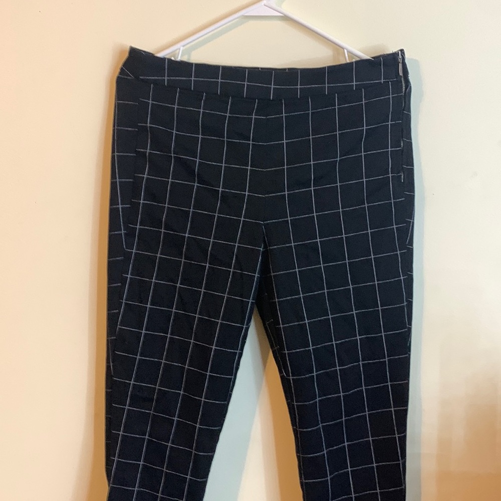 Nice dress pants great condition